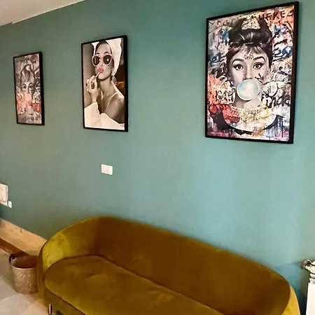 Luxury By Antonio Apartman *